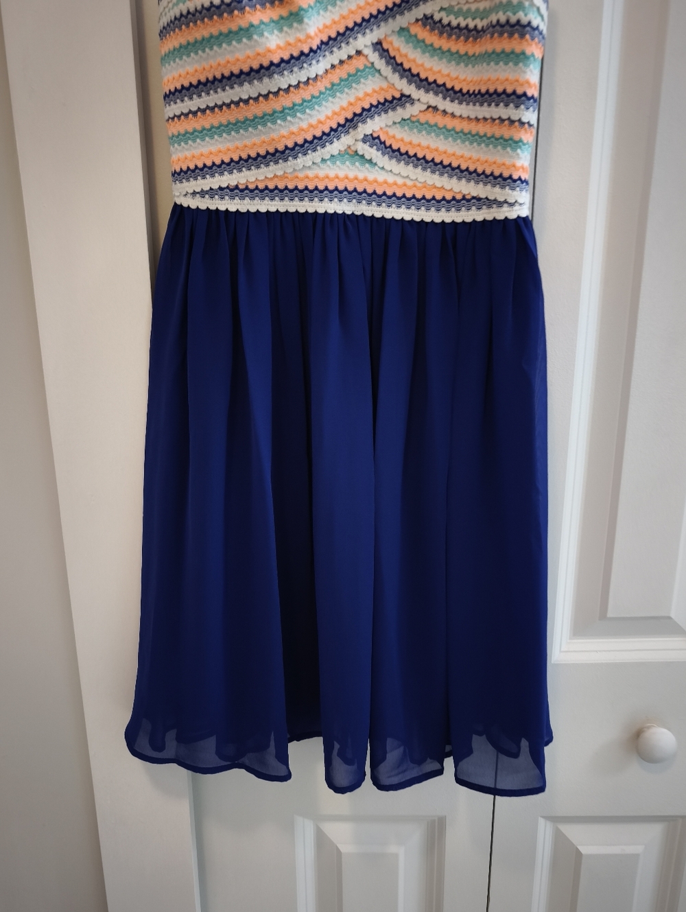 B Darlin Strapless Sweetheart Dress - Picture 3 of 8